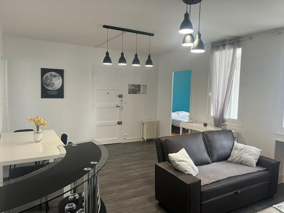 Appartement Proche Des Facs Lebon Clermont-Ferrand Bagian luar foto